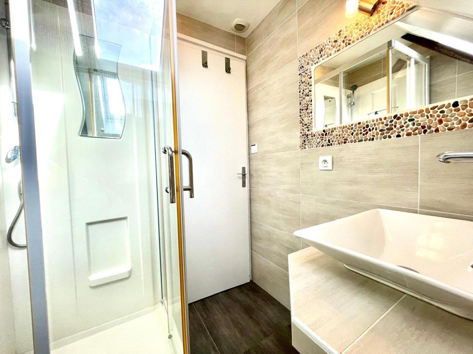 Theven Plages Santec Номер фото